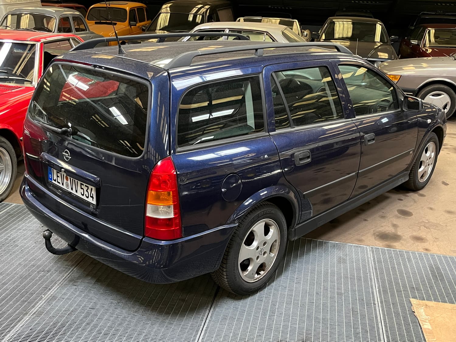 Bild vom Opel Astra Kombi Blau